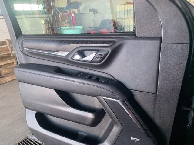 2024 Midnight Blue Metallic GMC Yukon Denali 4X4 SUV