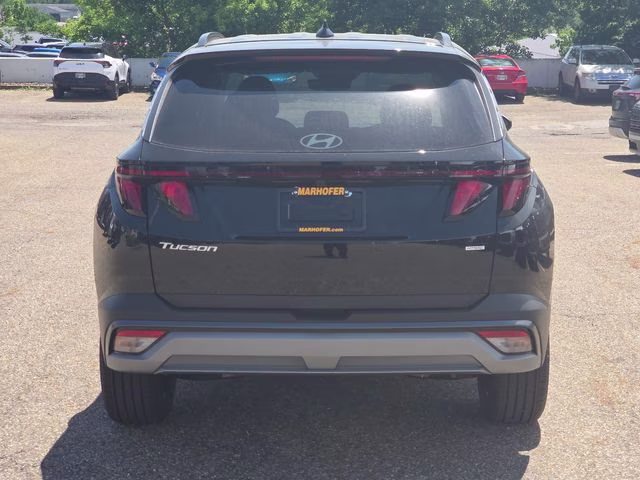 2026 Phantom Black Hyundai Tucson SEL AWD SUV