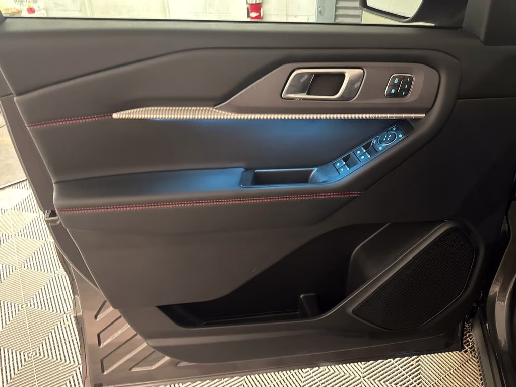 2025 Carbonized Gray Metallic Ford Explorer ST-Line RWD SUV