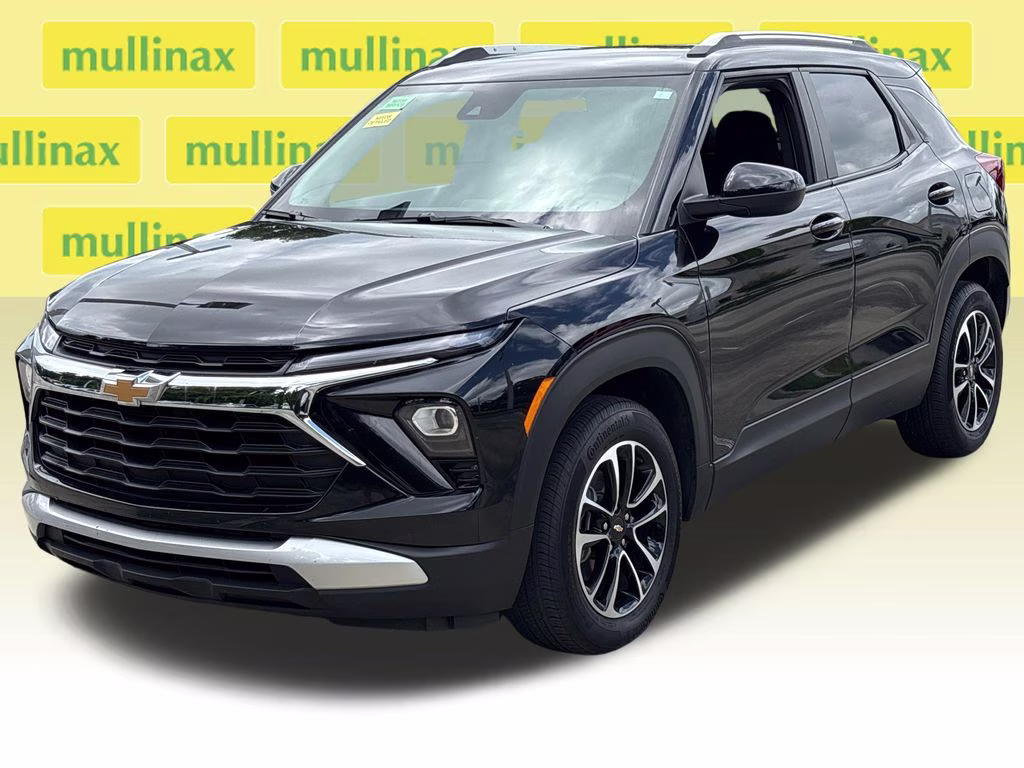 2025 Mosaic Black Metallic Chevrolet Trailblazer LT FWD SUV