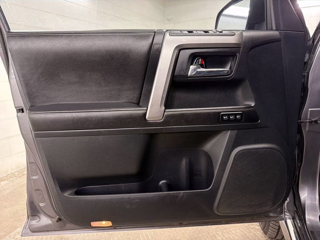 2015 Magnetic Gray Metallic Toyota 4Runner Limited RWD SUV