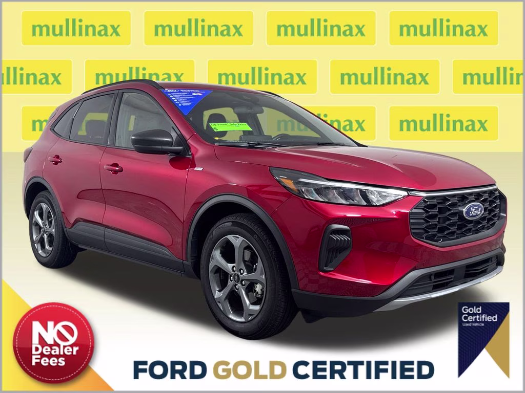 2025 Rapid Red Metallic Tinted Clearcoat Ford Escape ST-Line FWD SUV