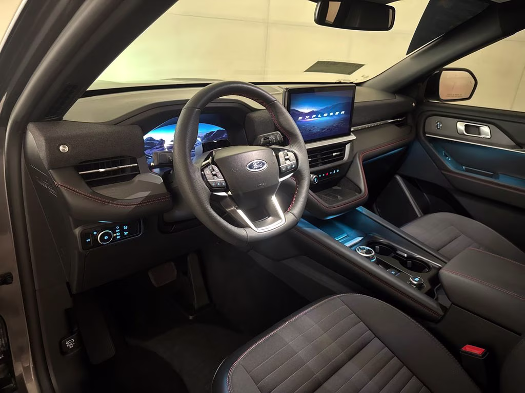 2025 Carbonized Gray Metallic Ford Explorer ST-Line RWD SUV