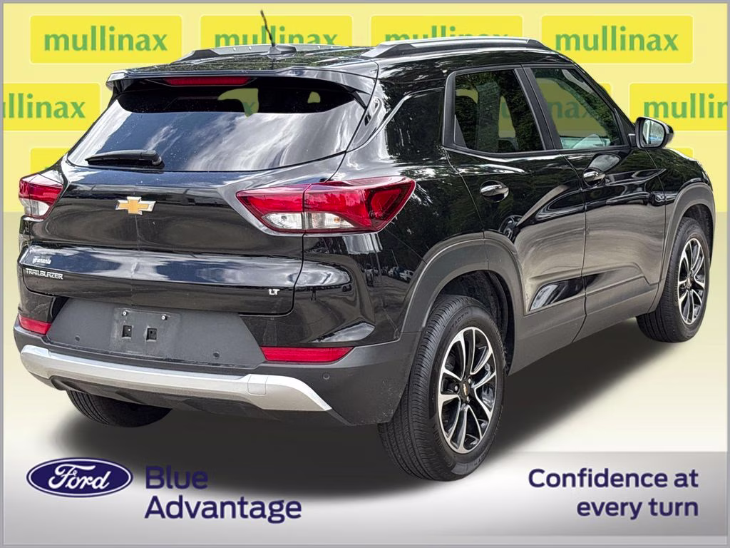 2025 Mosaic Black Metallic Chevrolet Trailblazer LT FWD SUV
