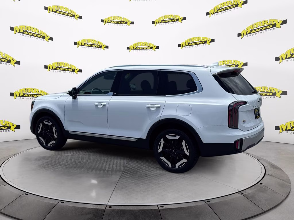 2023 Glacial White Pearl Kia Telluride EX FWD SUV