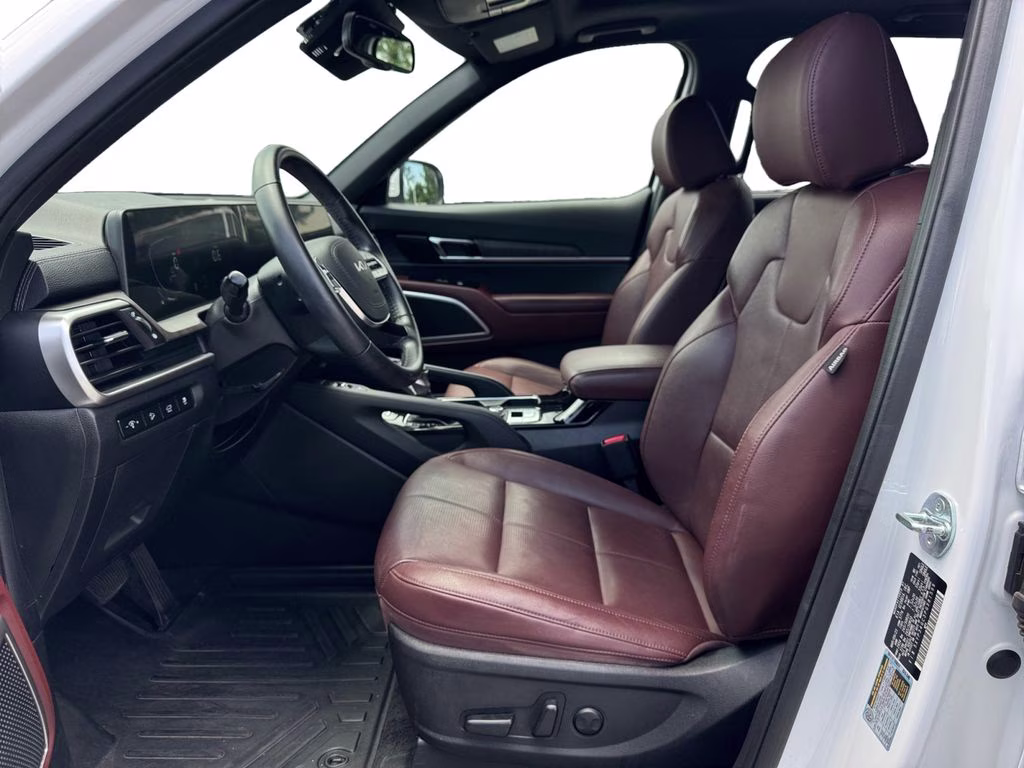 2023 Glacial White Pearl Kia Telluride EX FWD SUV