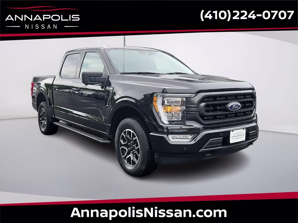 2021 Black Metallic Ford F-150 XLT 4X4 Truck