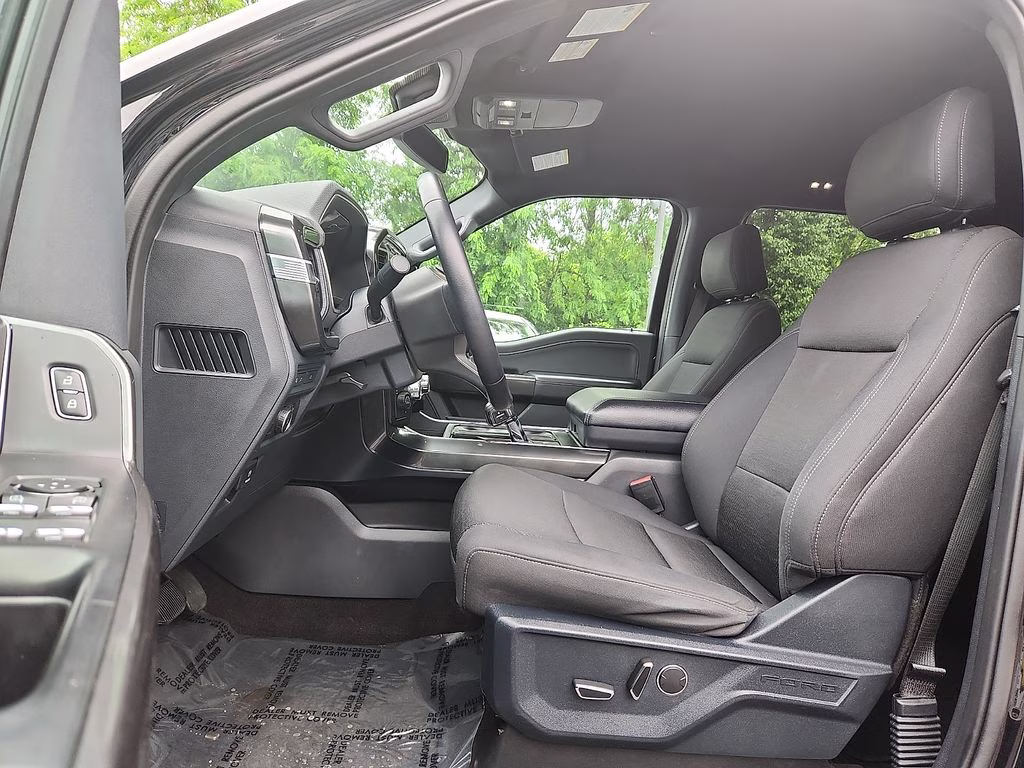 2021 Black Metallic Ford F-150 XLT 4X4 Truck