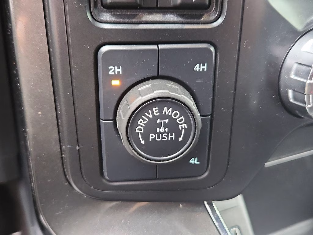 2021 Black Metallic Ford F-150 XLT 4X4 Truck
