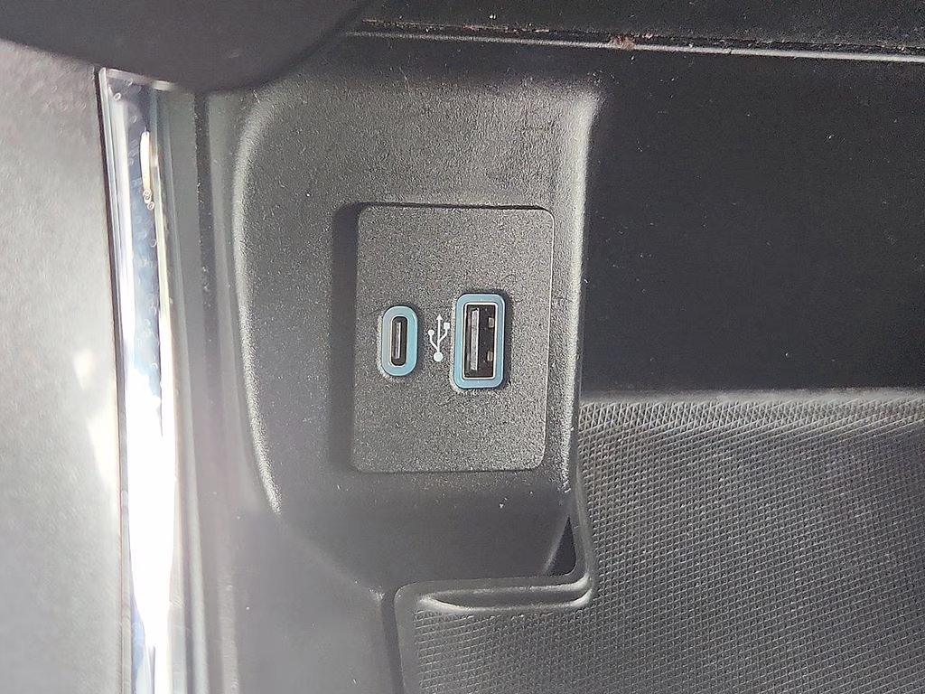2021 Black Metallic Ford F-150 XLT 4X4 Truck