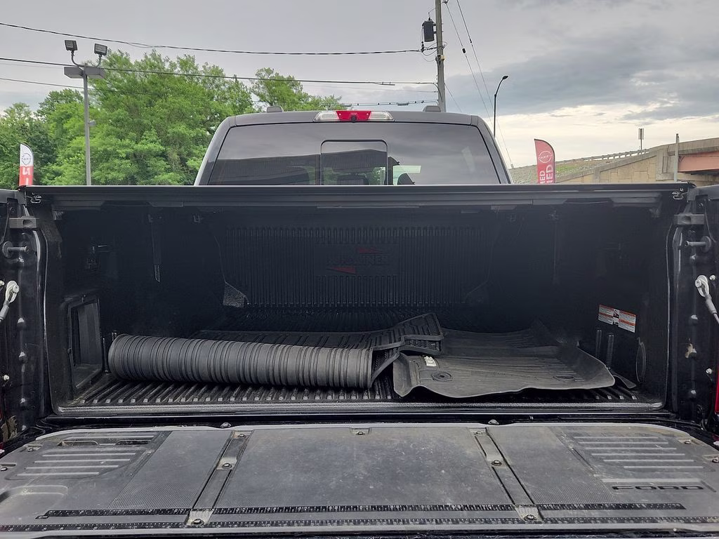2021 Black Metallic Ford F-150 XLT 4X4 Truck