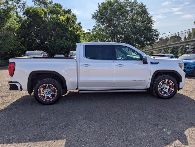 2020 White Frost Tricoat GMC Sierra 1500 Denali 4X4 Truck