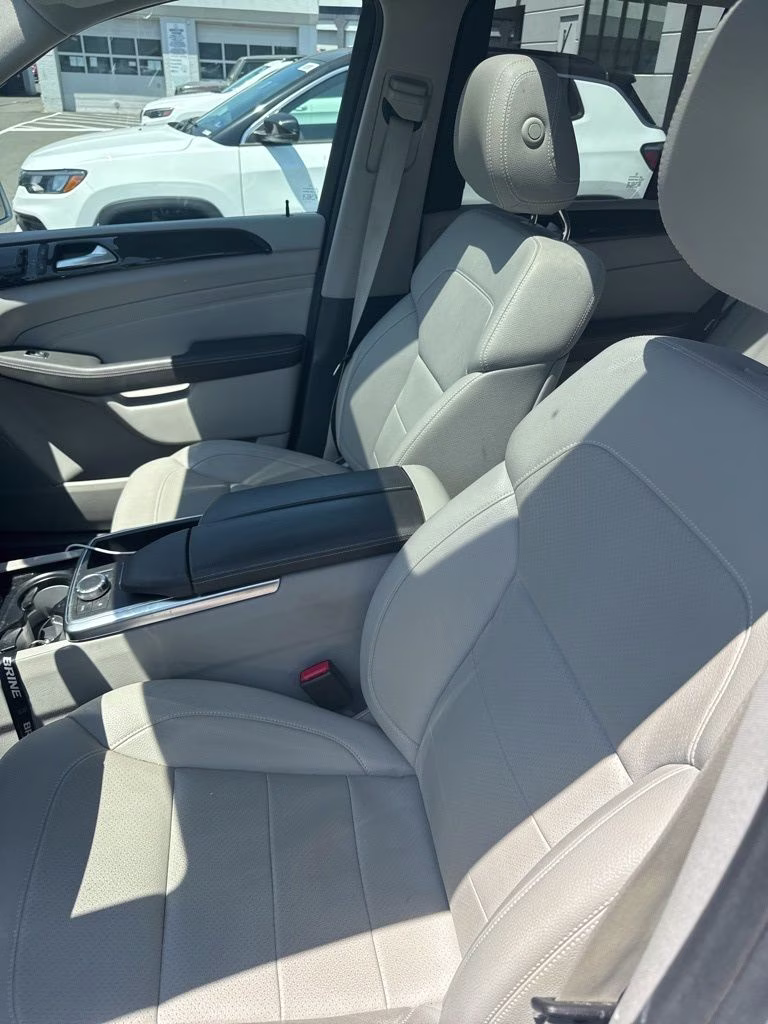 2015 Silver Mercedes-Benz M-Class ML 350 AWD SUV