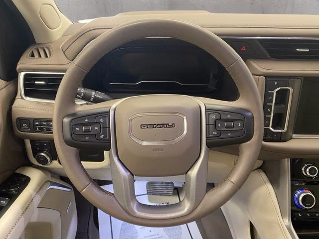 2023 Summit White GMC Yukon XL Denali 4X4 SUV