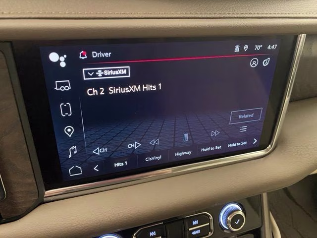 2023 Summit White GMC Yukon XL Denali 4X4 SUV