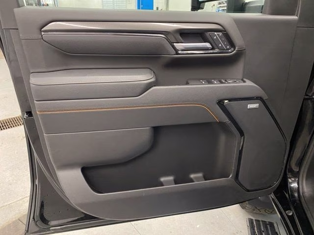 2025 Onyx Black GMC Sierra 2500HD AT4 4X4 Truck