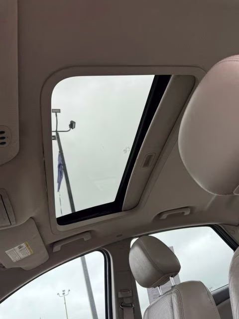 2008 Light Ice Blue Clearcoat Metallic Ford Taurus Limited FWD Sedan