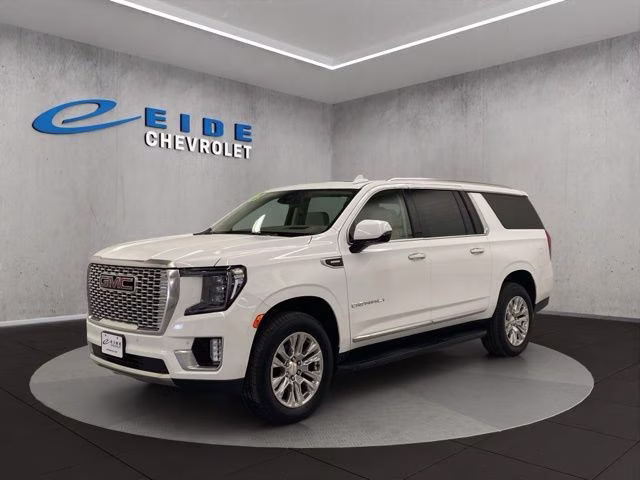 2023 Summit White GMC Yukon XL Denali 4X4 SUV