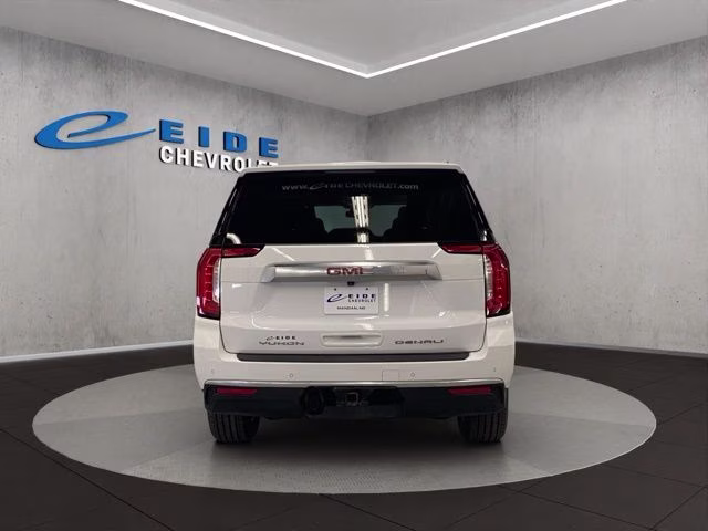 2023 Summit White GMC Yukon XL Denali 4X4 SUV