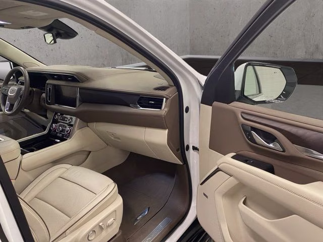 2023 Summit White GMC Yukon XL Denali 4X4 SUV