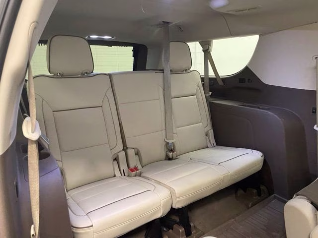 2023 Summit White GMC Yukon XL Denali 4X4 SUV