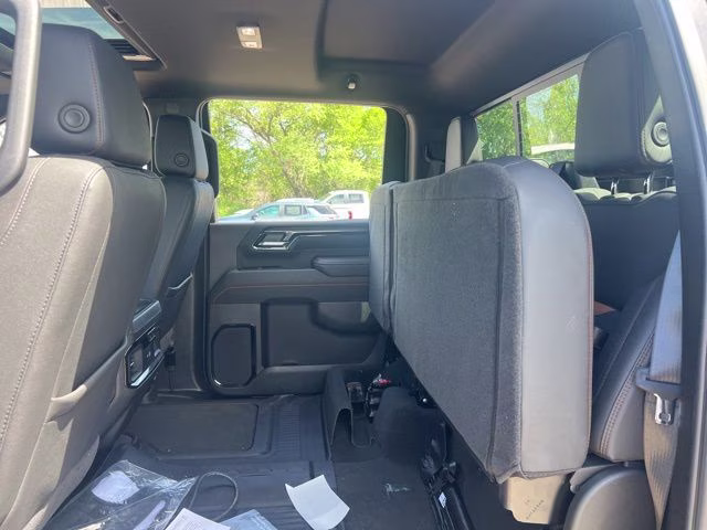 2025 Onyx Black GMC Sierra 2500HD AT4 4X4 Truck