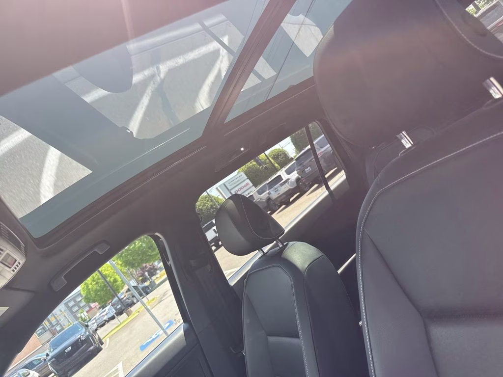 2021 Deep Black Volkswagen Tiguan 2.0T SE R-Line Black FWD SUV