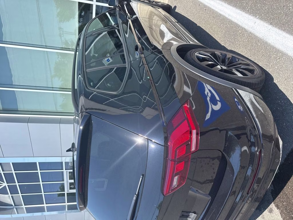 2021 Deep Black Volkswagen Tiguan 2.0T SE R-Line Black FWD SUV