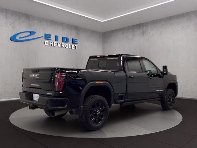 2025 Onyx Black GMC Sierra 2500HD AT4 4X4 Truck