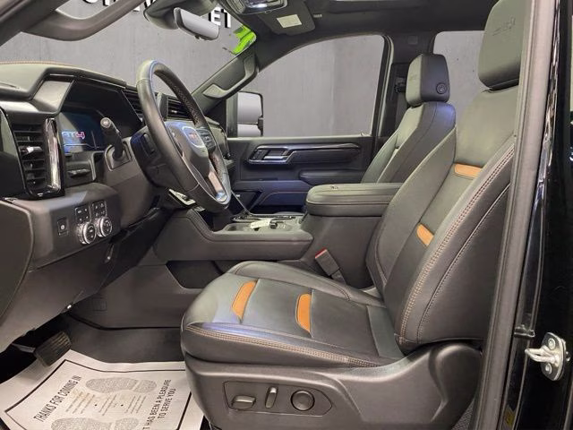 2025 Onyx Black GMC Sierra 2500HD AT4 4X4 Truck
