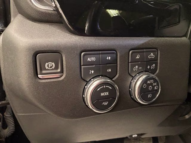 2022 Onyx Black GMC Sierra 1500 Elevation 4X4 Truck