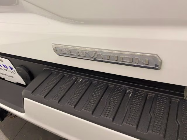 2023 Summit White GMC Sierra 1500 Elevation 4X4 Truck