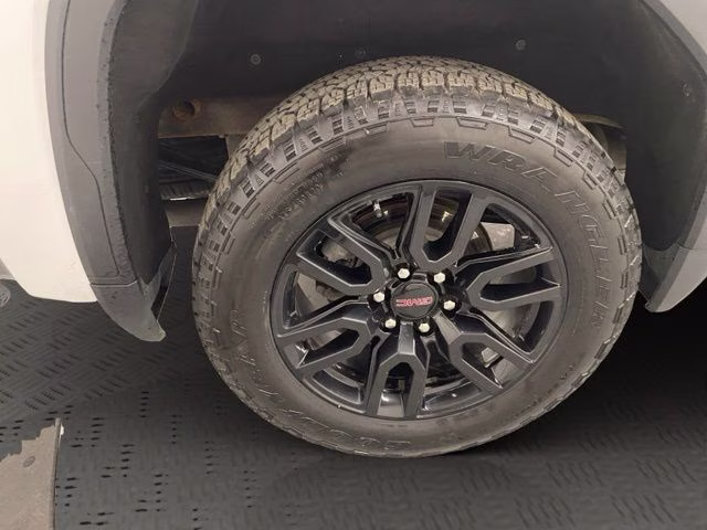 2023 Summit White GMC Sierra 1500 Elevation 4X4 Truck