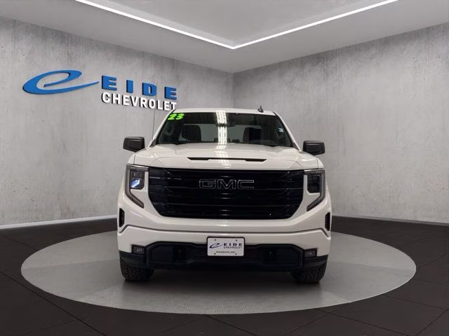 2023 Summit White GMC Sierra 1500 Elevation 4X4 Truck