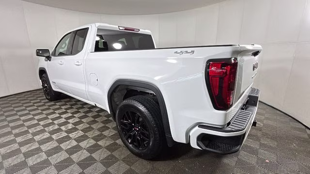 2025 Summit White GMC Sierra 1500 Elevation 4X4 Truck