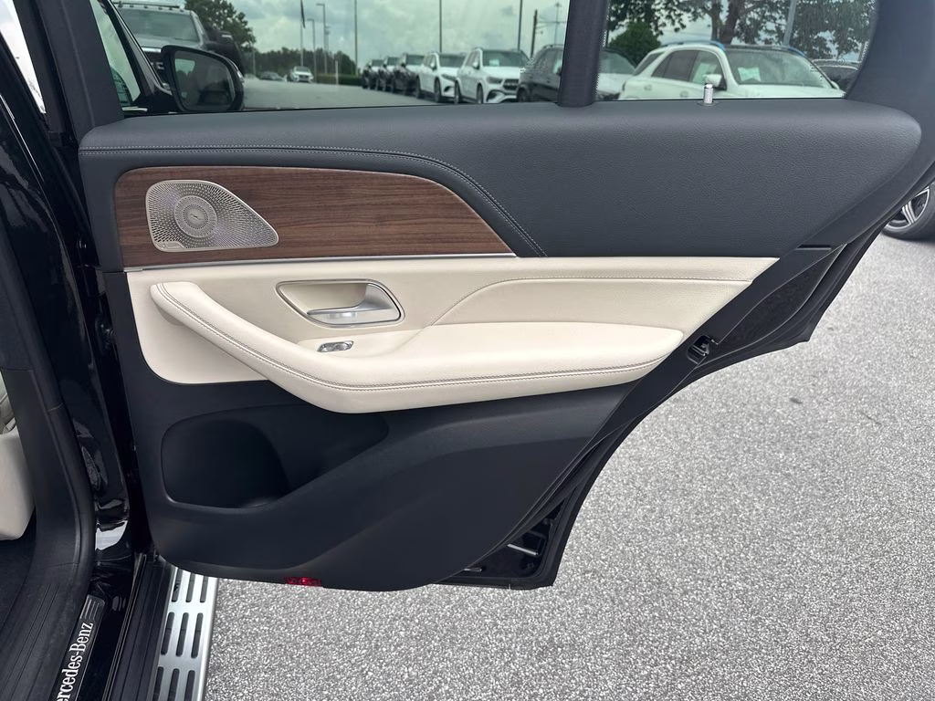 2026 Obsidian Mercedes-Benz GLE GLE 450 AWD SUV