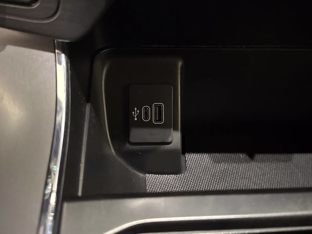 2025 Antimatter Blue Metallic Ford F-150 XLT 4X4 Truck