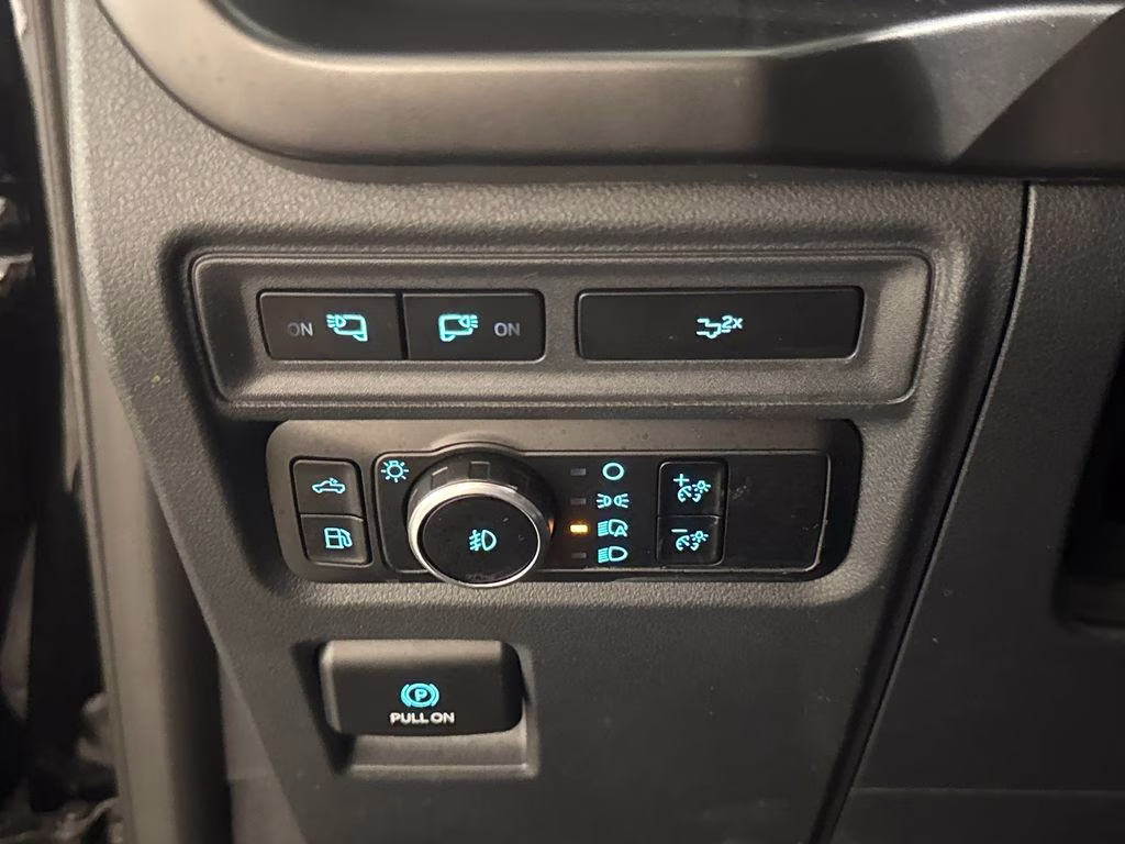 2024 Agate Black Metallic Ford F-150 XLT 4X4 Truck