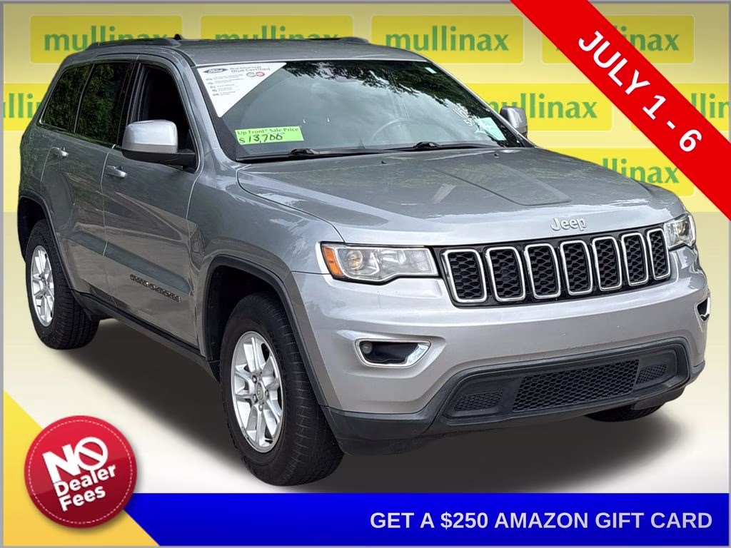 2018 Billet Silver Metallic Clearcoat Jeep Grand Cherokee Laredo E RWD SUV