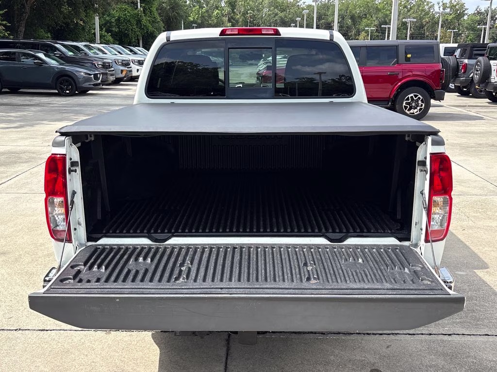 2017 Glacier White Nissan Frontier SV RWD Truck