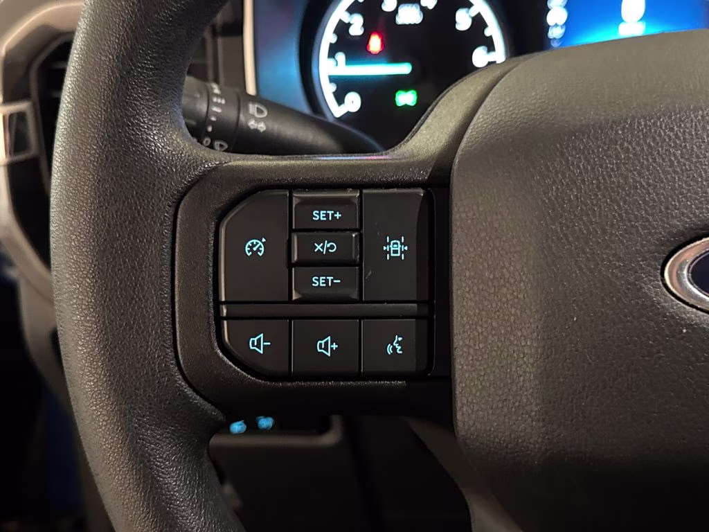 2023 Atlas Blue Metallic Ford F-150 XL 4X4 Truck