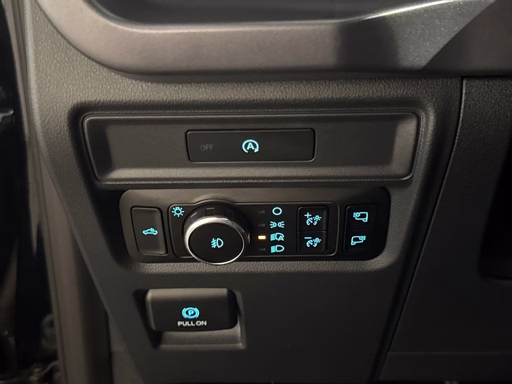 2025 Antimatter Blue Metallic Ford F-150 XLT 4X4 Truck