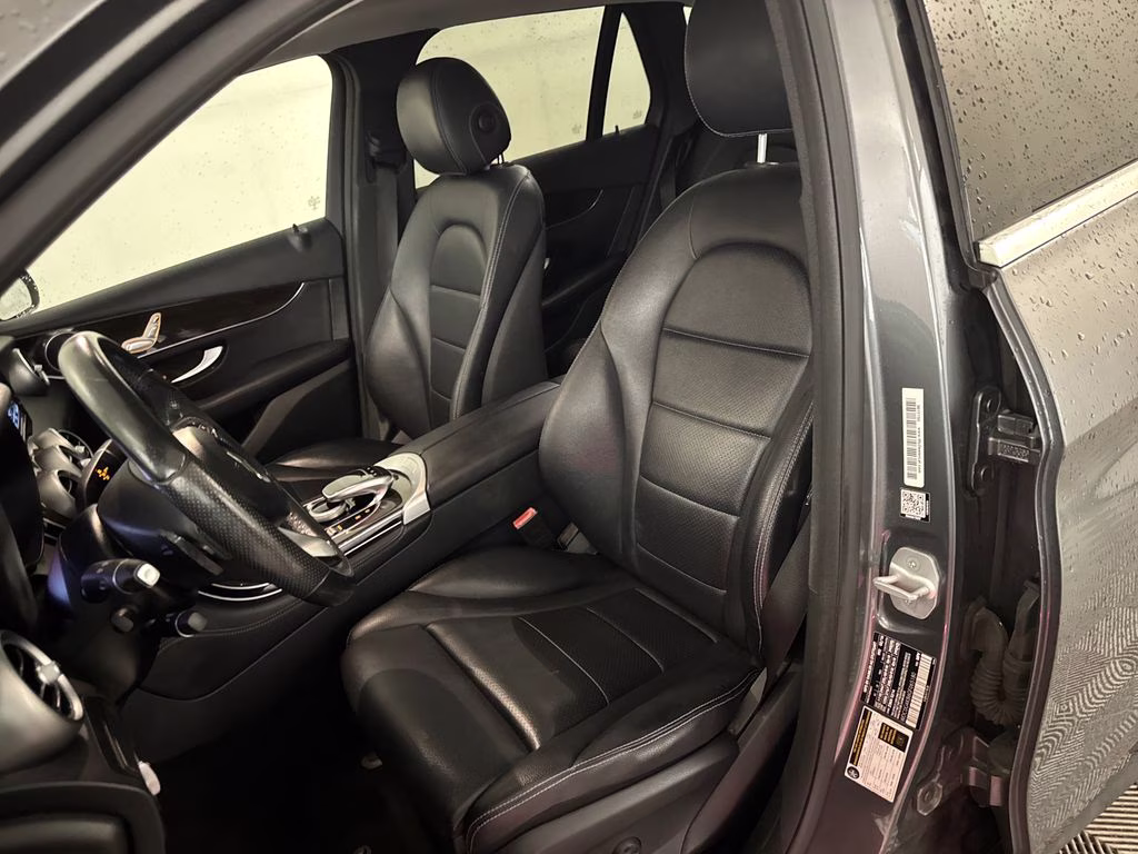 2016 Selenite Gray Metallic Mercedes-Benz GLC GLC 300 AWD SUV