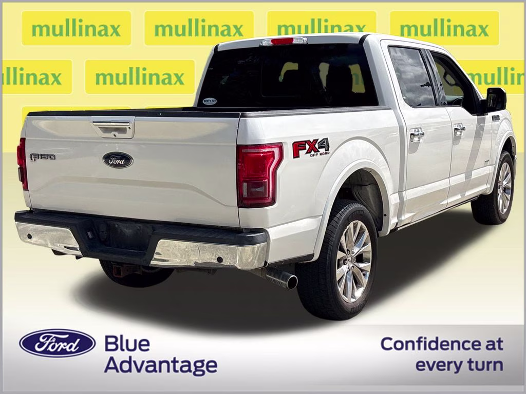 2017 White Platinum Clearcoat Metallic Ford F-150 Lariat 4X4 Truck