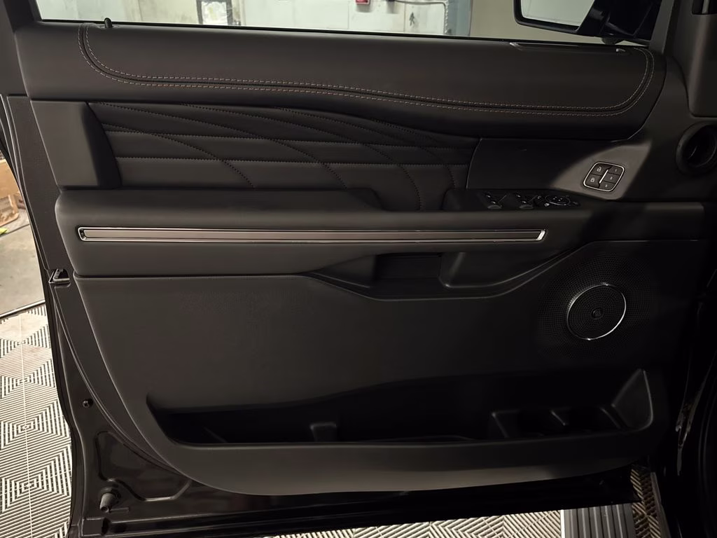 2024 Agate Black Metallic Ford Expedition Max Platinum RWD SUV