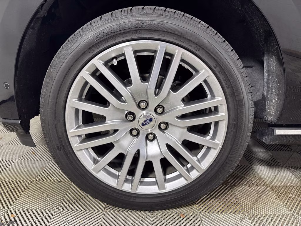2024 Agate Black Metallic Ford Expedition Max Platinum RWD SUV