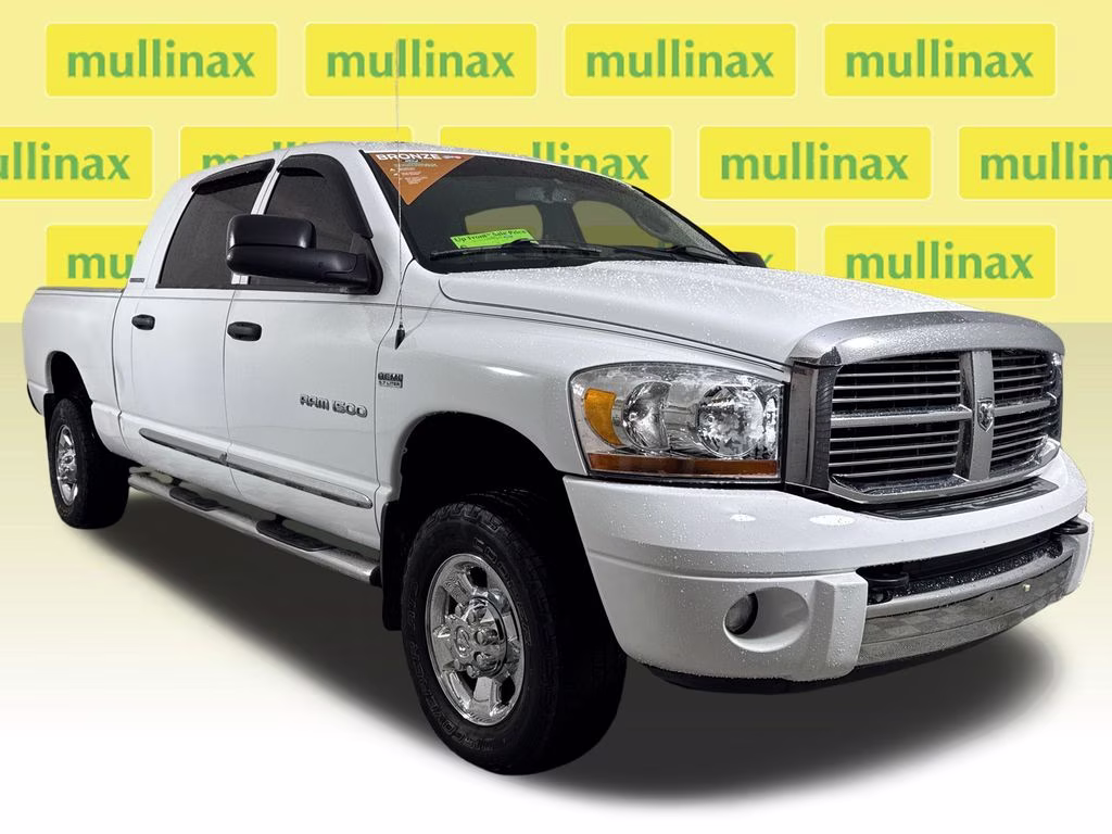 2006 Bright White Clearcoat Dodge Ram 1500 SLT 4X4 Truck