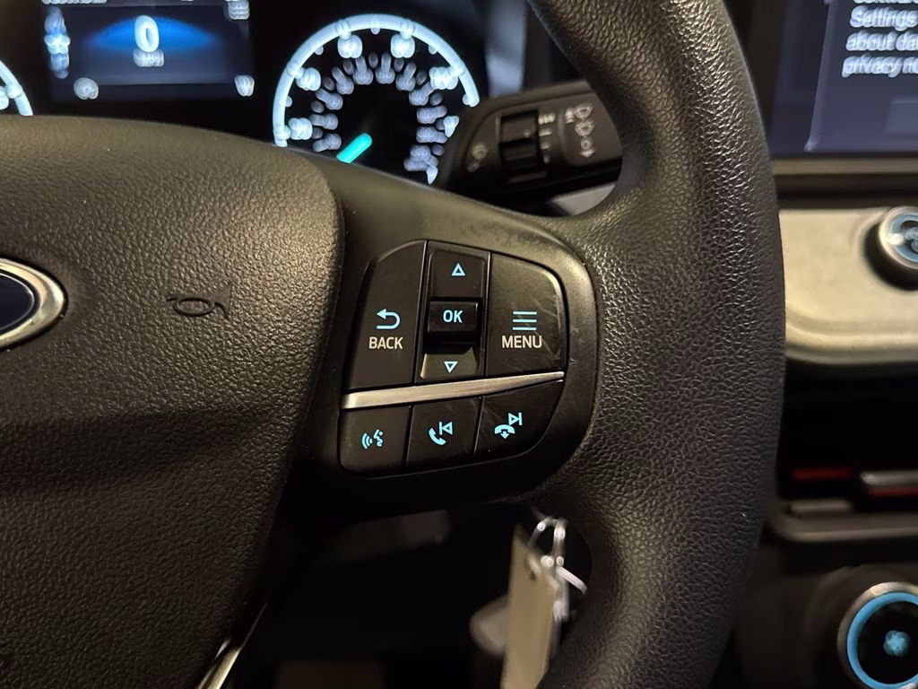 2022 Velocity Blue Metallic Ford Maverick XLT FWD Truck