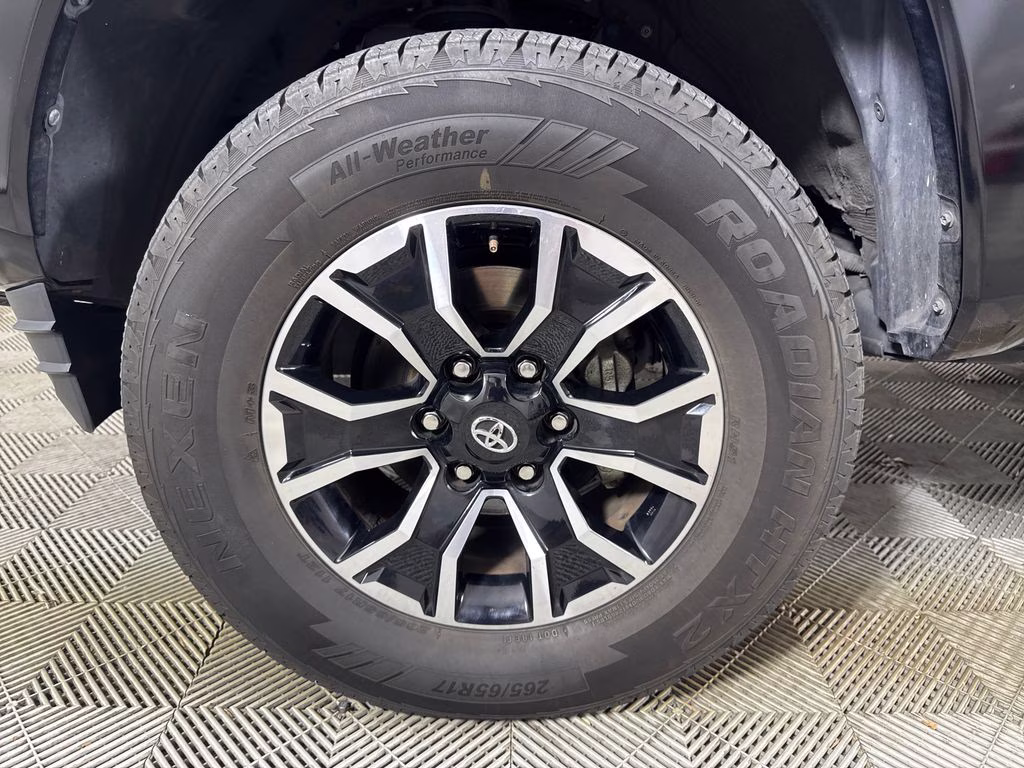 2022 Midnight Black Metallic Toyota Tacoma TRD Sport RWD Truck
