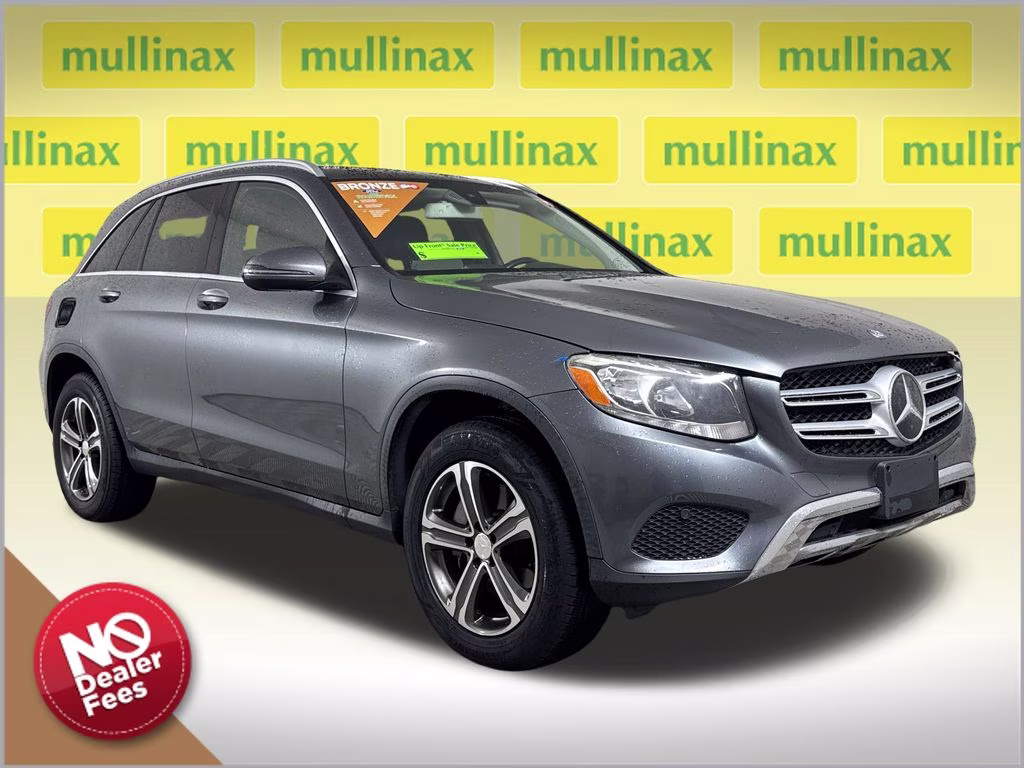 2016 Selenite Gray Metallic Mercedes-Benz GLC GLC 300 AWD SUV